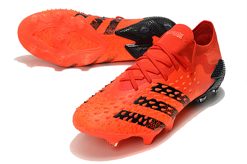 Guayo Adidas Predator Mutator