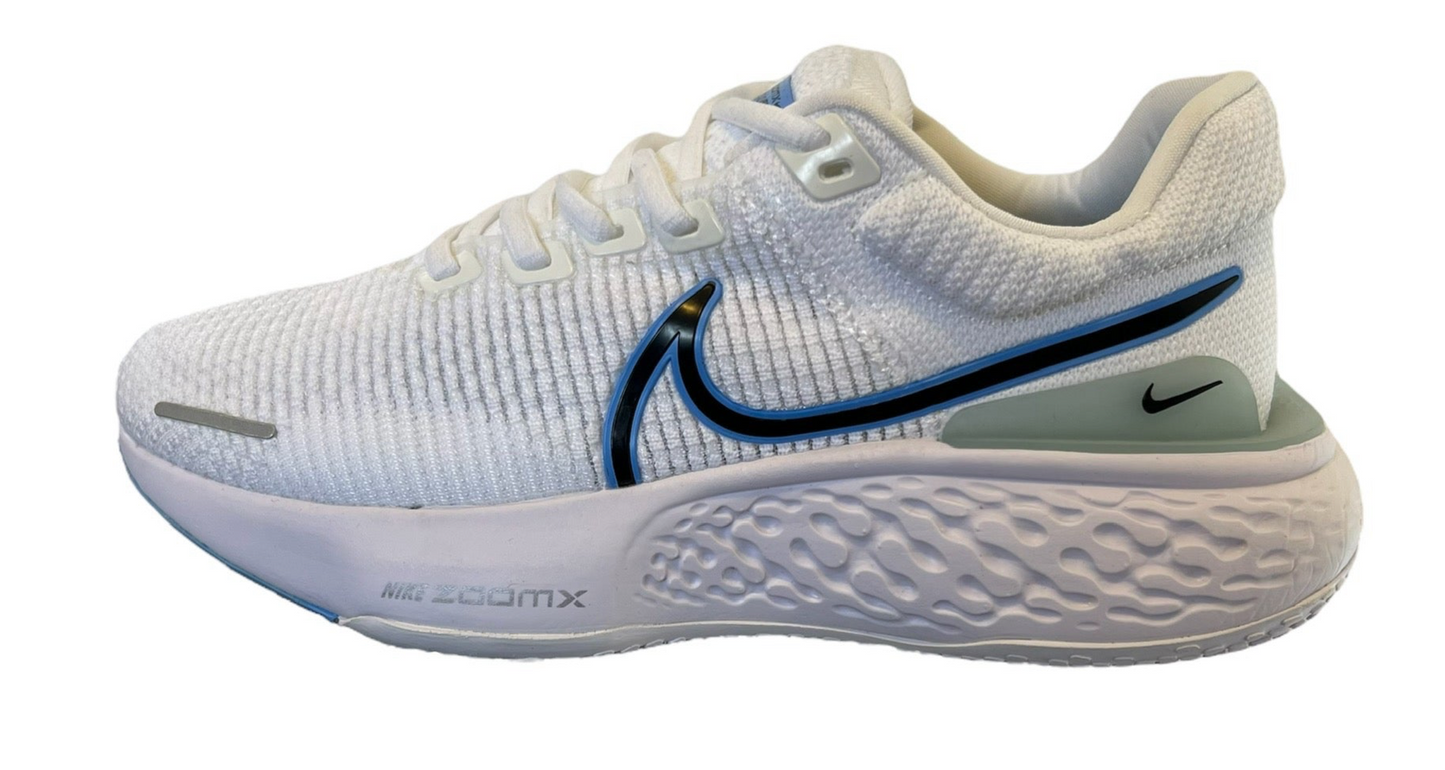 Tenis Nike Zoom Invisible