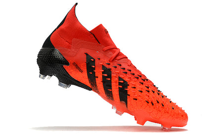 Guayo Adidas Predator Mutator