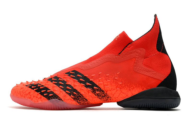 Futsal Predator Freak